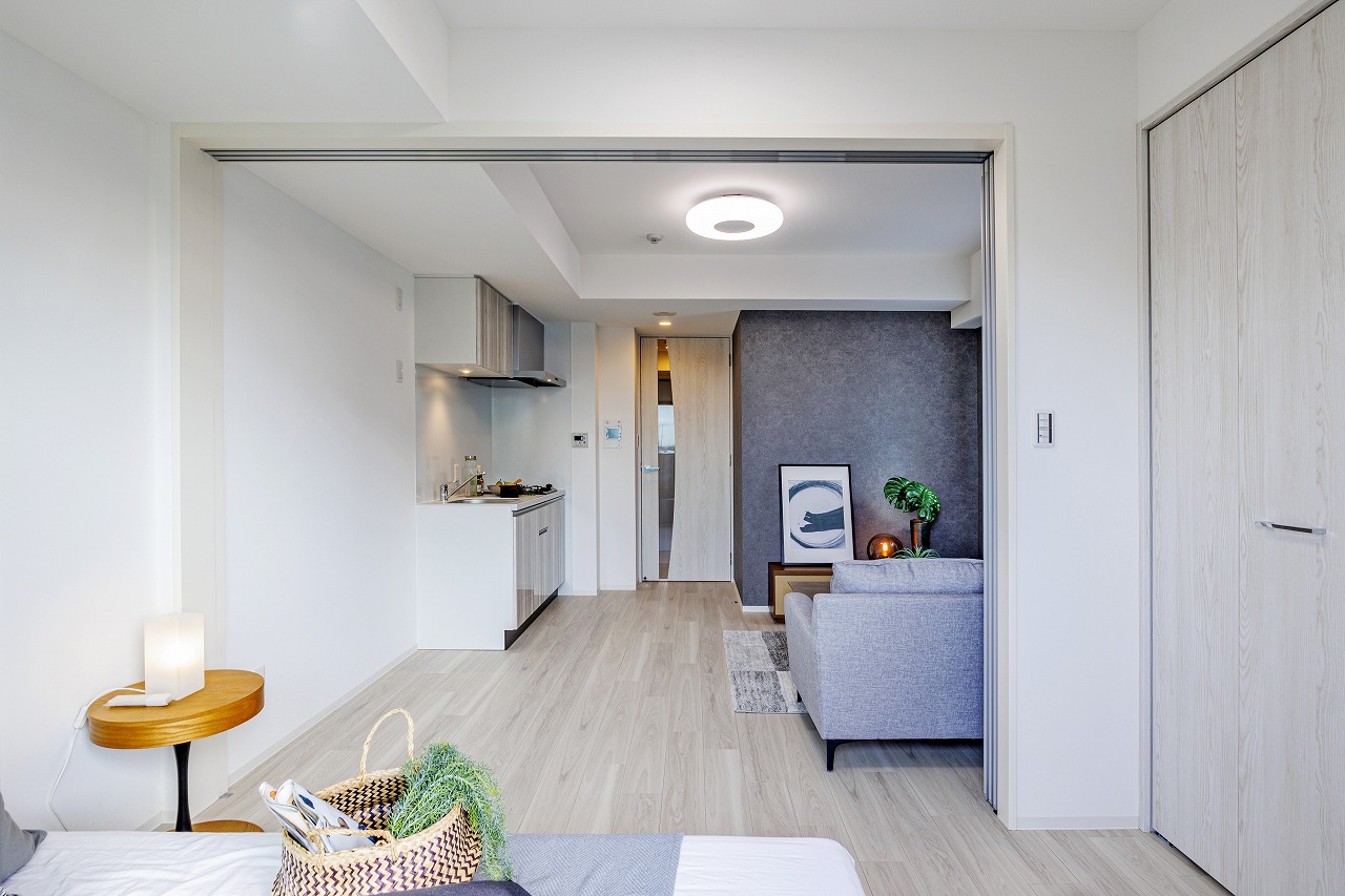 RENAI FLATS MEIEKINISHI